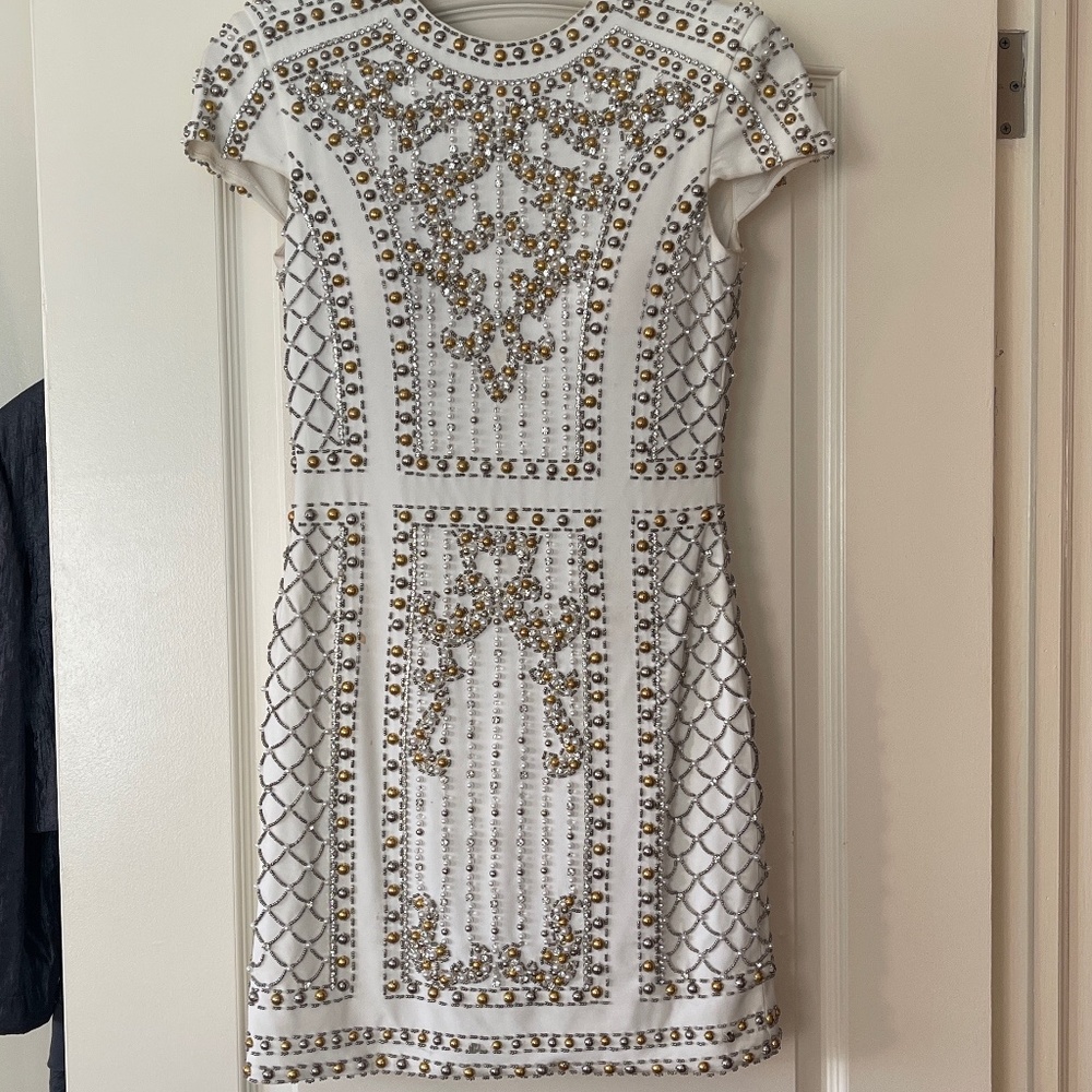 Tony Bowls White Gold Silver Beaded Embellished Cocktail Mini Prom Pageant Dress